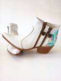 Bota de cuero Eva white con arte